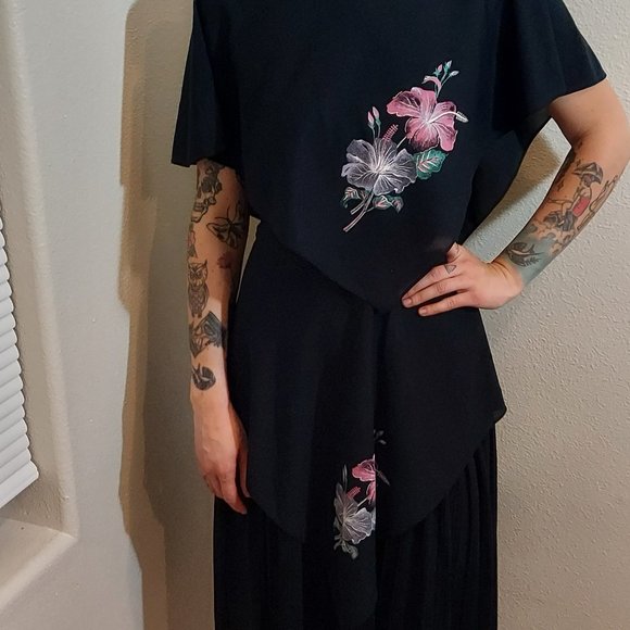 Vintage Gilberti Handkerchief Layered Dress - Picture 1 of 9